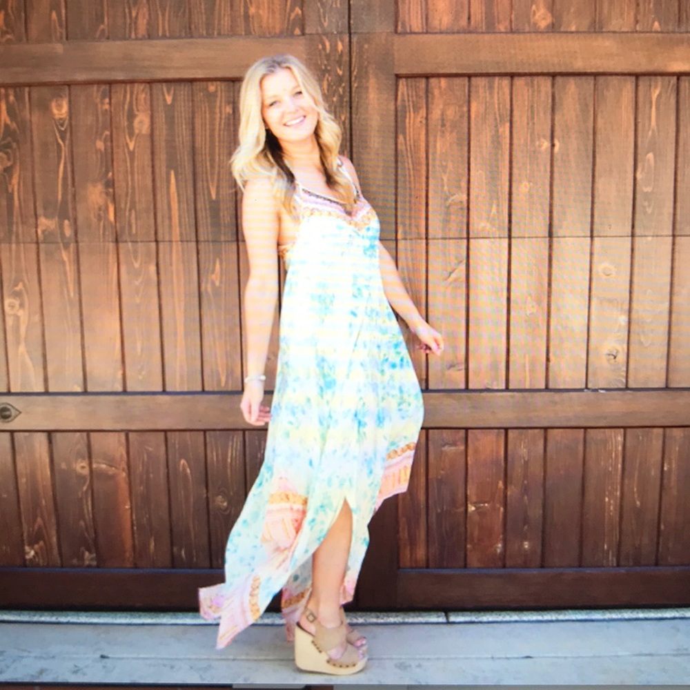 Flow dress
